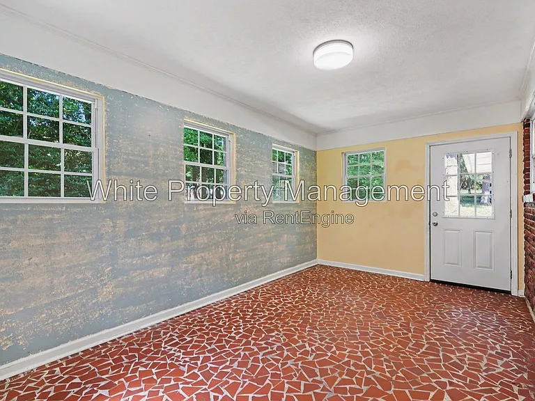 7017 Linda Lake Dr — Photo 17