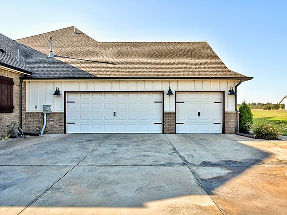 4th image of 7045 Chisholm Ranch Dr