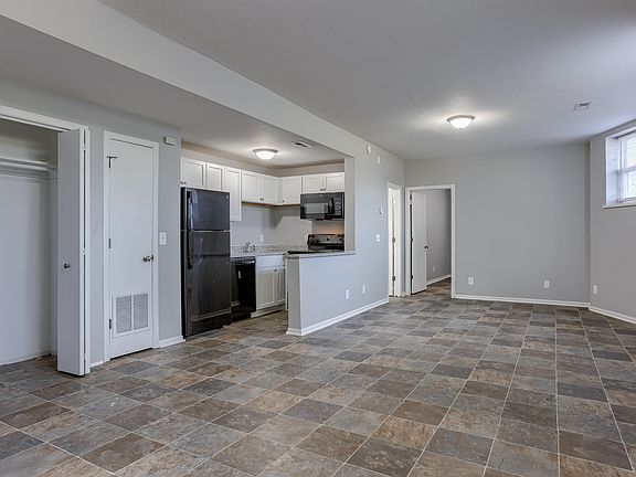 3rd image of 210 S 24th St #11039279