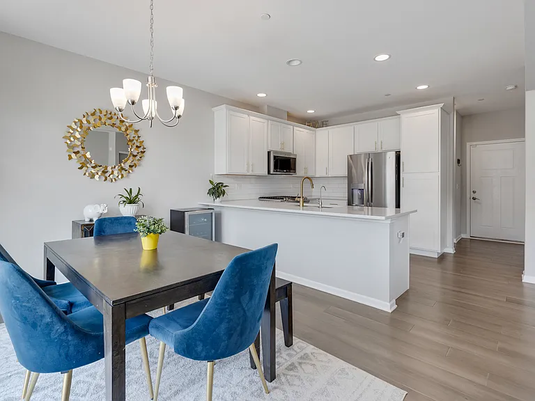 3S514 Barkley Ave — Photo 16