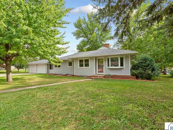 815 Court Ave, Gaylord, MN 55334