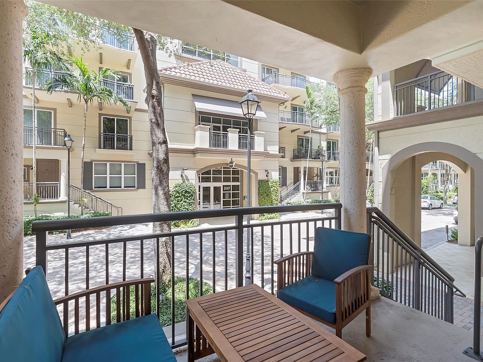 1st image of 2601 NE 14th Avenue #114