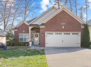 9324 Fernhill Dr, Louisville, KY 40291