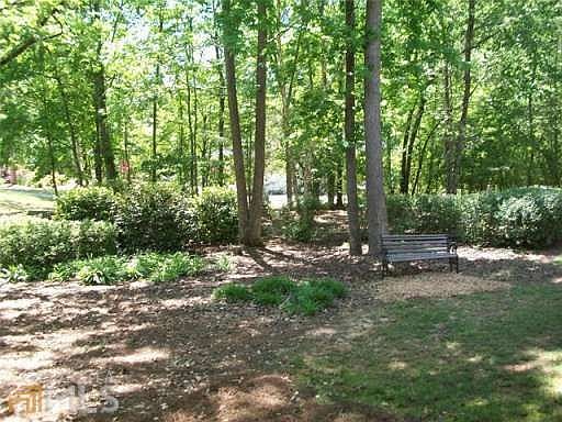 3rd image of 120 Sweetwater Dr