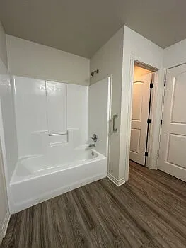 6109 73rd St #A — Photo 13