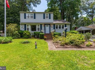 913 Waterview Dr, Crownsville, MD 21032