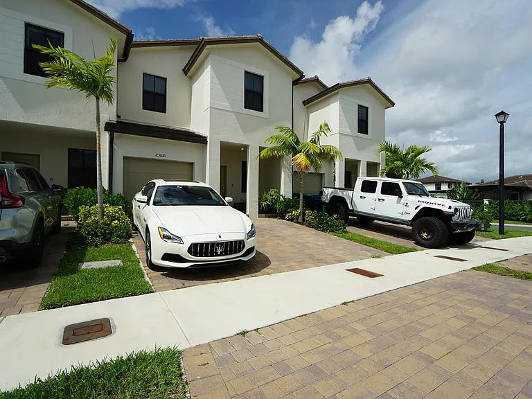 23010 SW 128th Pl — Photo 46