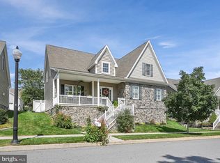 587 Prince George Dr, Lancaster, PA 17601