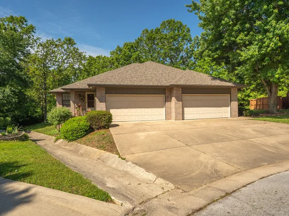 1328 1330 Carriage Court, Nixa, MO 65714