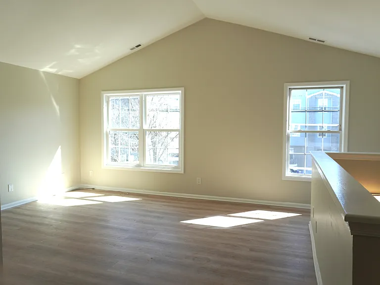 399 S 6th St #1 — Photo 7