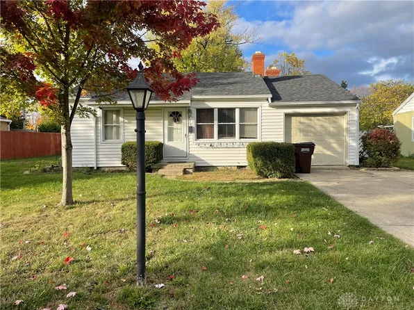 210 Tate Ave, Englewood, OH 45322