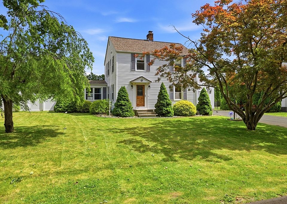1st image of 37 Valentine St