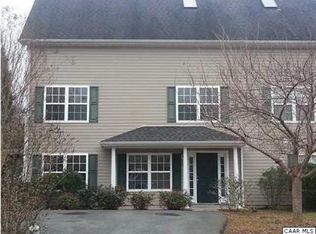 121 Sundrops Ct, Charlottesville, VA