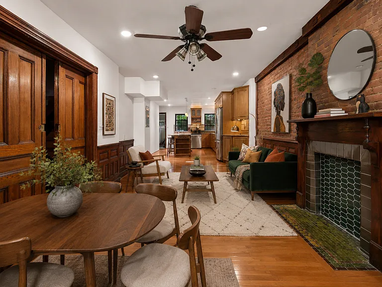 574 Macon St #A — Photo 3