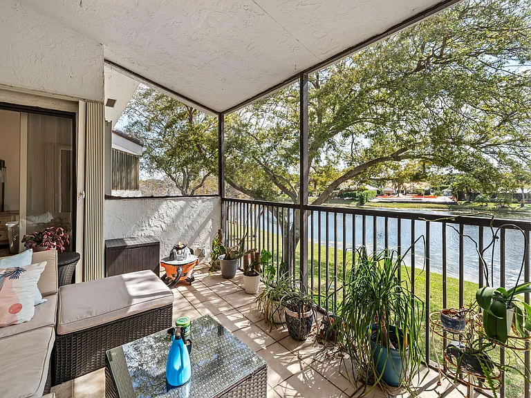3006 Black Oak Ct #3006 — Photo 14