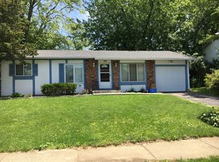 148 Pacific Ln, Bolingbrook, IL 60440