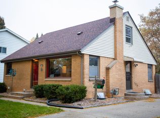 6704 N 56th St, Milwaukee, WI 53223