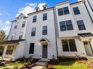 657 District Ct, Fort Mill, SC 29708