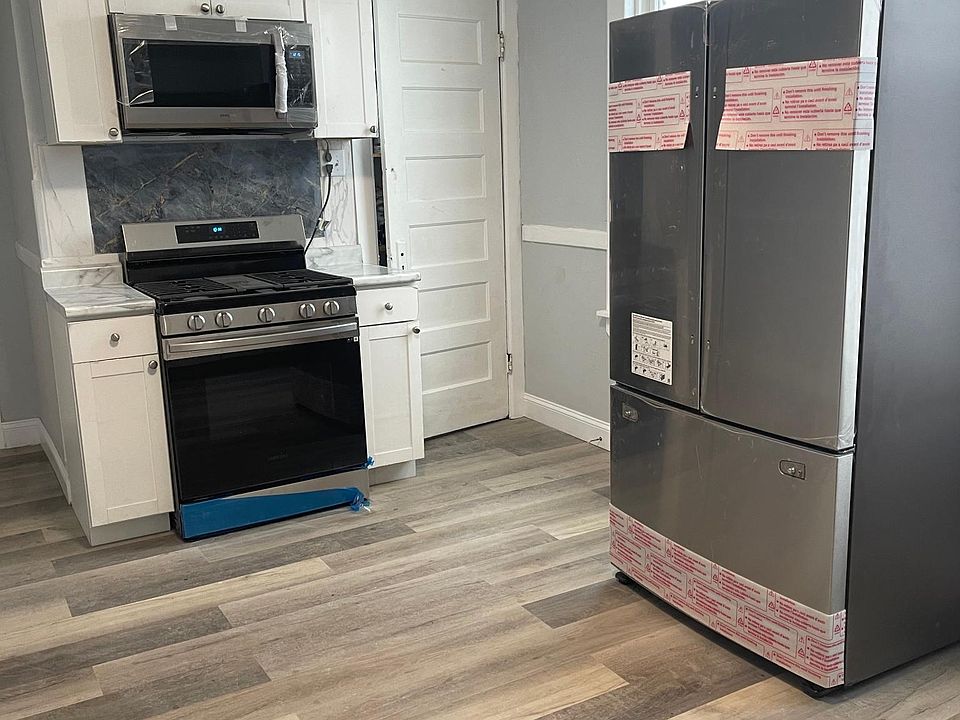 1st image of 1037 N Christiana Ave #2F