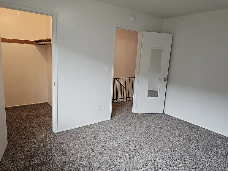 3609 SE 42nd Ave #4 — Photo 14