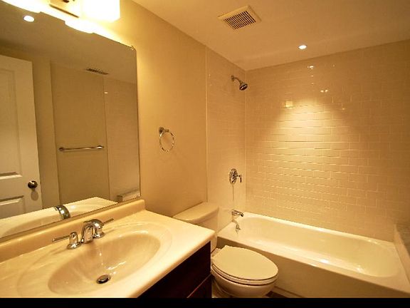 5th image of 53 Fort Ave #1