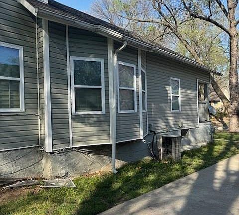 4th image of 6724 Agnes Ave