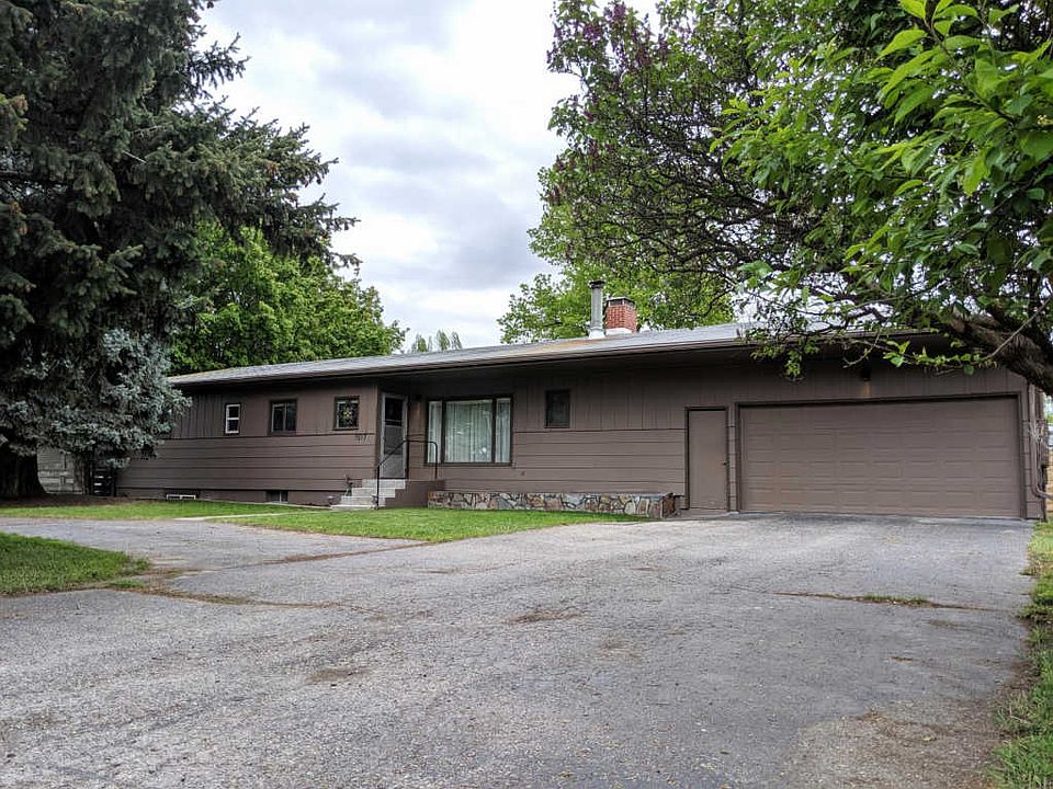1st image of 1517 S Woodland Dr