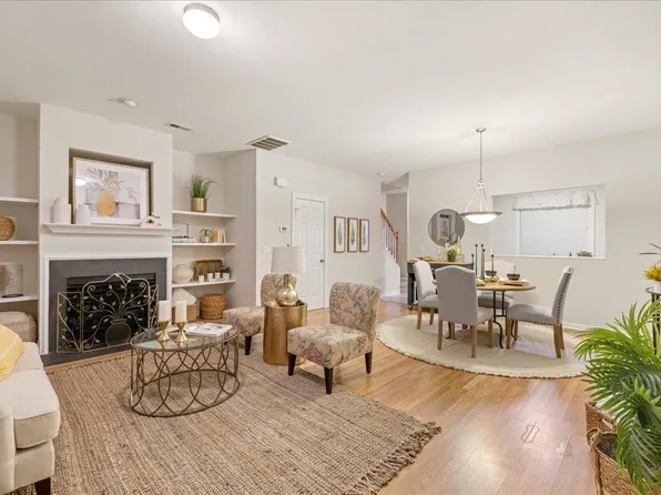 205 Sir William Ln, Rolesville, NC 27571