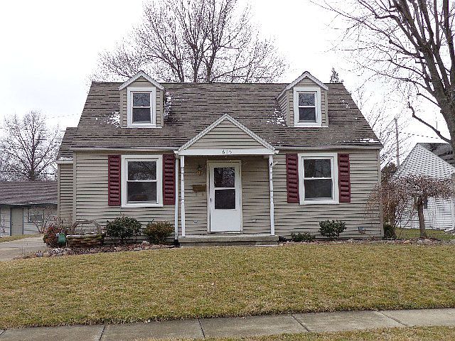 1st image of 615 Virginia Ave