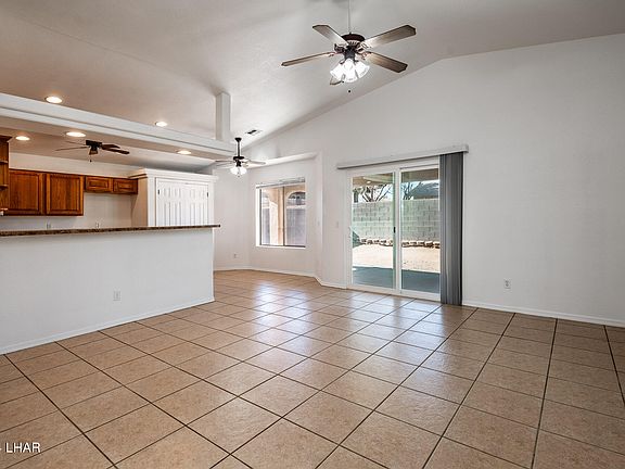 5th image of 3255 N Yavapai St