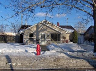 7459 Sloan St, Taylor, MI 48180