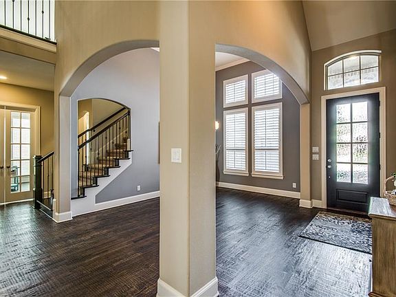 3rd image of 3228 Balmerino Ln