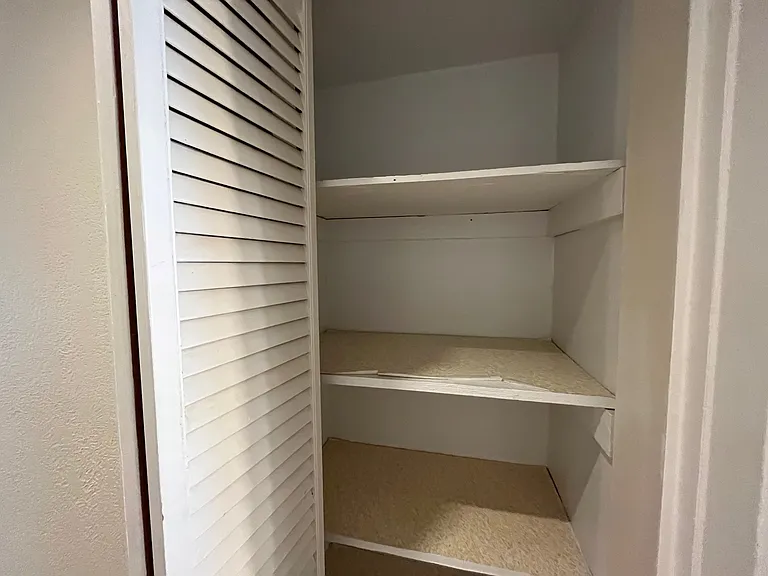 6810 Thomas Blvd #4 — Photo 9