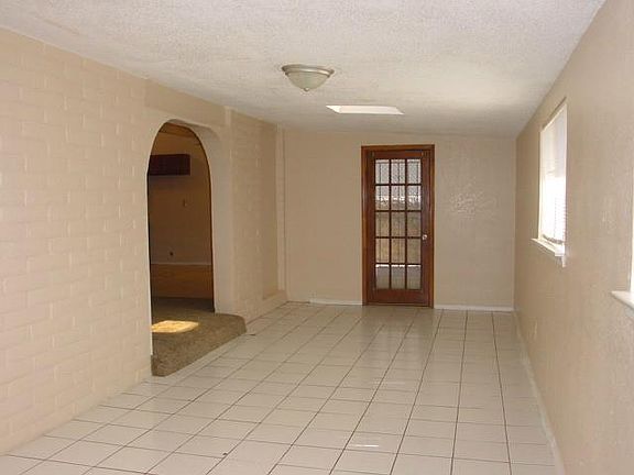5th image of 2354 Robert Wynn St