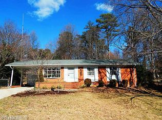 3802 Pershing Ct, Greensboro, NC 27408