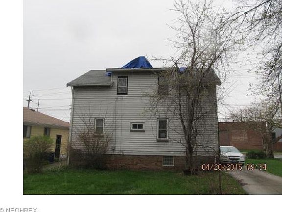 3rd image of 14318 Caine Ave