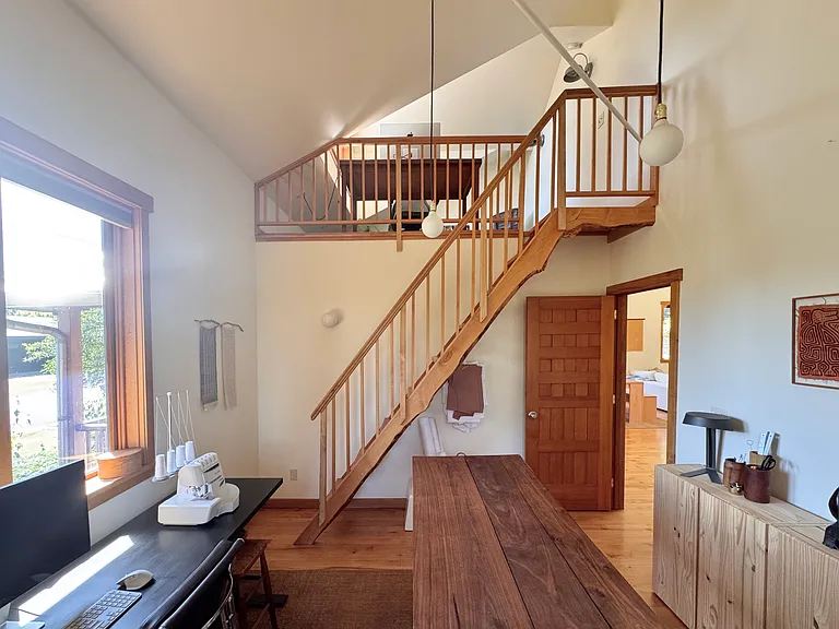 719 Decker Ave — Photo 18