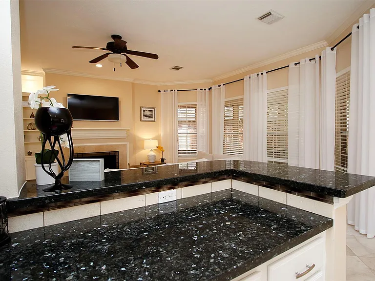 19 E Sunny Slope Cir — Photo 15