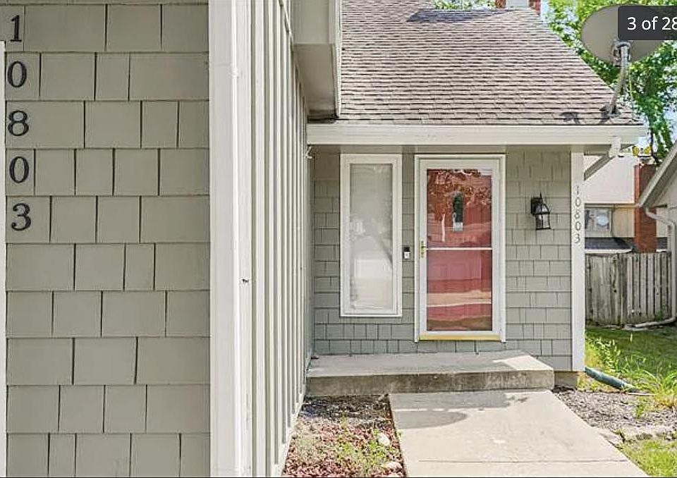 1st image of 10803 W 115th Pl