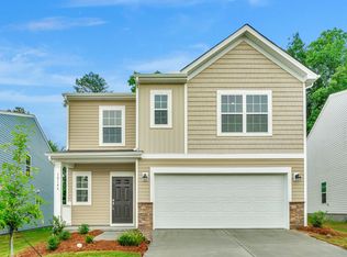 10146 Chatham Run Ln, Charlotte, NC 28262