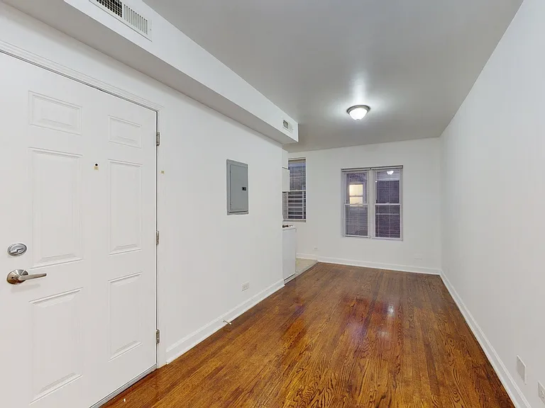 5222-38 S. Drexel Avenue — Photo 7