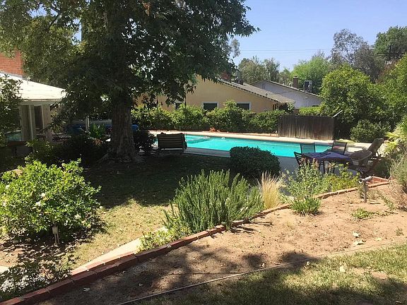 4th image of 4520 Santa Lucia Dr