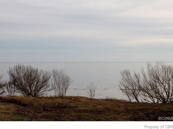 2nd image of 130 Dutchmans Point