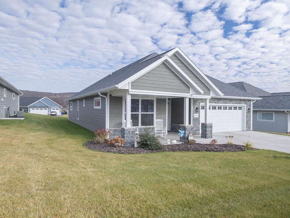 1st image of 150742 CLOUDBERRY LANE