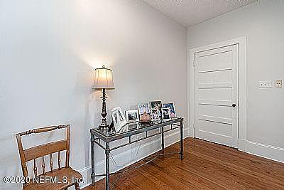 5th image of 152 Marine St