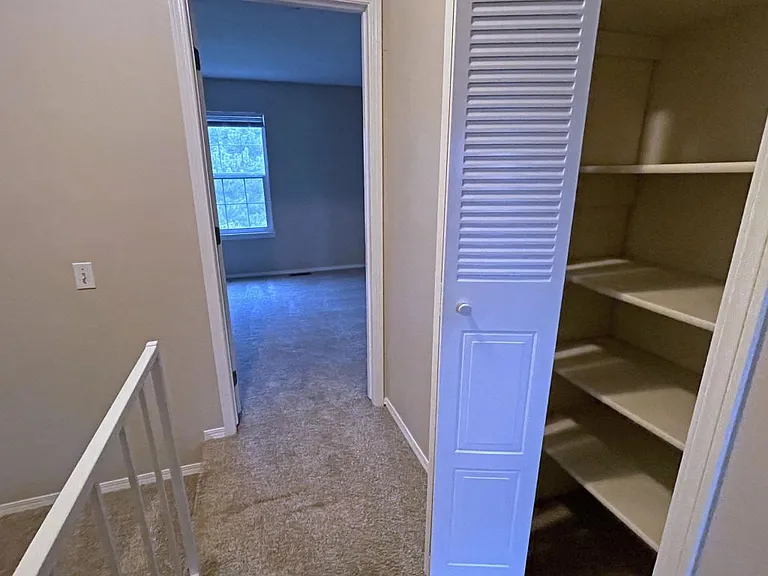 3426 Queen Anne Way — Photo 11