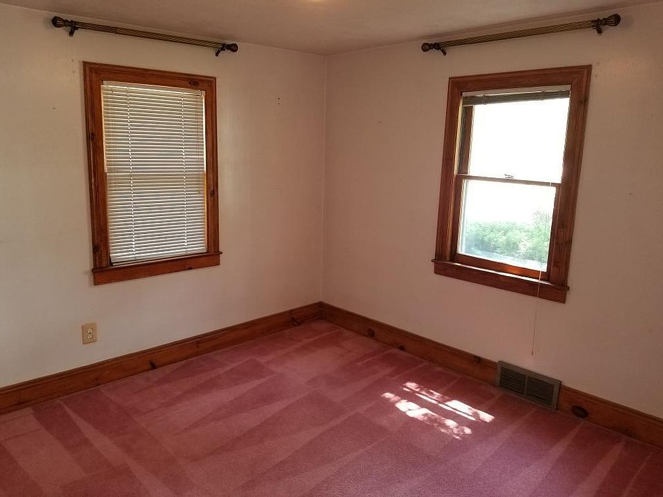 43336 E Huron River Dr, photo 11