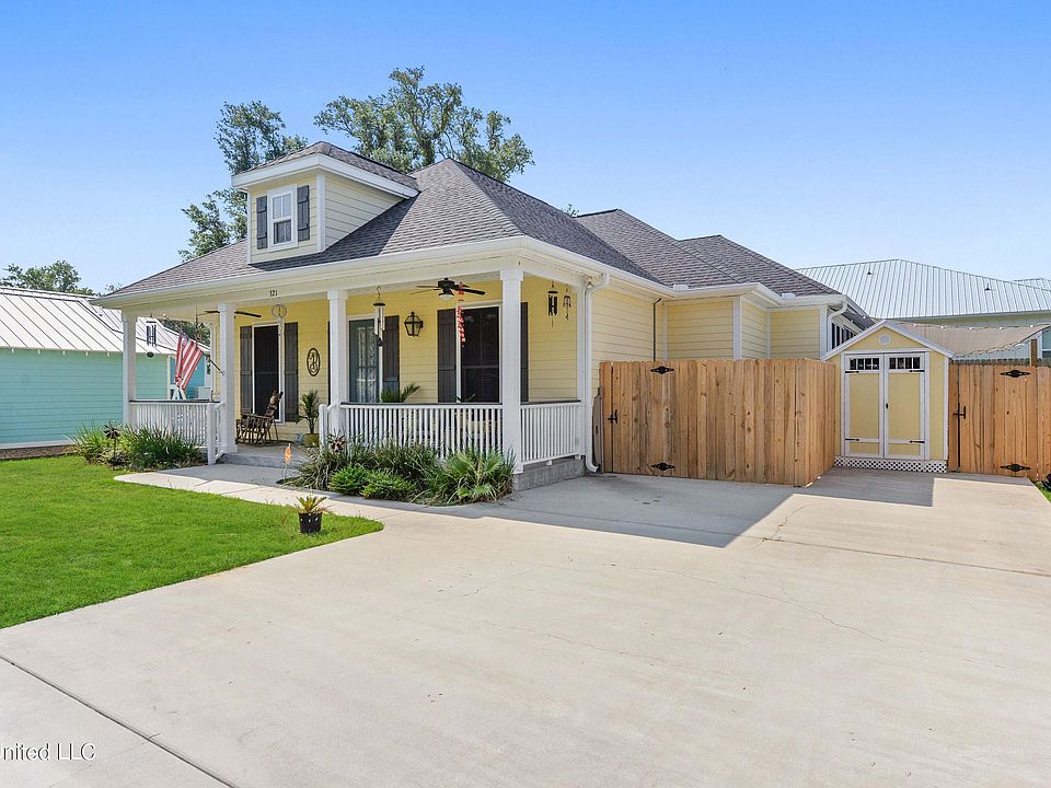 321 E 4th St, Long Beach, MS 39560 Zillow