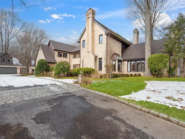 6 Danton Lane, Lattingtown, NY 11560