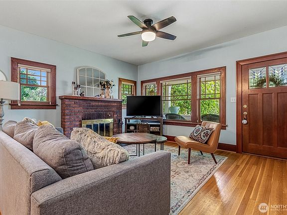 5th image of 340 Reser Road
